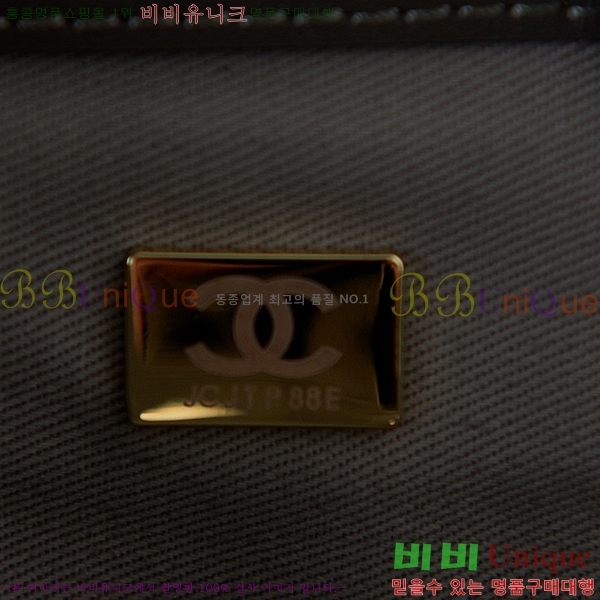 #*  ι 66941-930