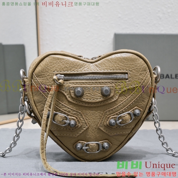 #�߷��þư� ��ī�� ��Ʈ�� 852411-110