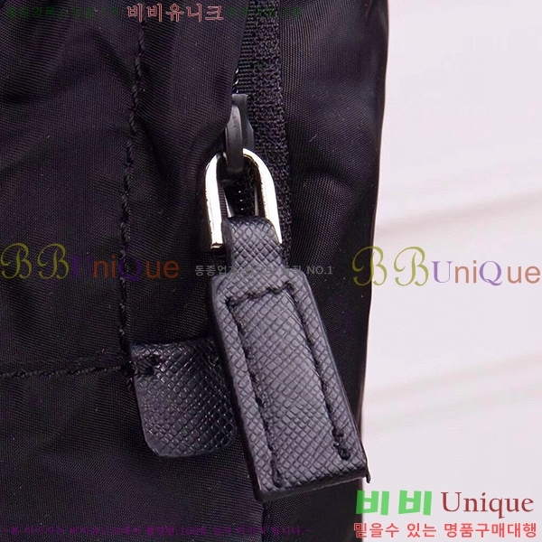  ڳ  02178