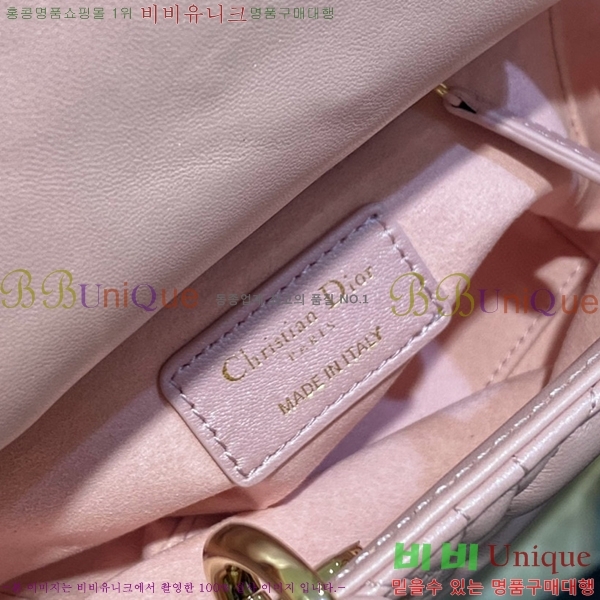 #��� ���̵�� �̴� M0505-835