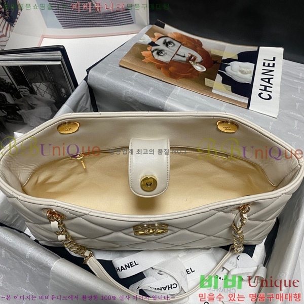 # ü  AS3689-100
