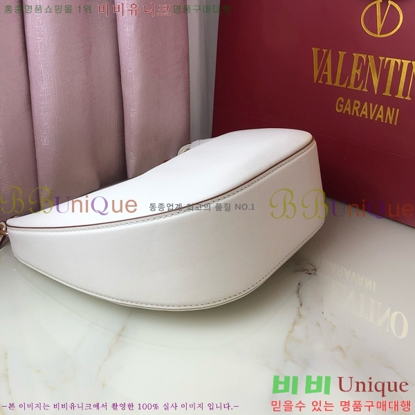 #�߷�Ƽ�� ���̷ΰ� �� �̴� ȣ���� VA2085-101