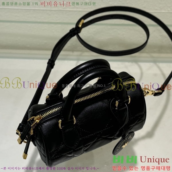 # ׷ 17   M2348-202
