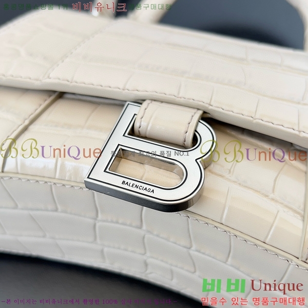 #�߷��þư� �ƿ��۷��� XS ž �ڵ� �� 5928331-112