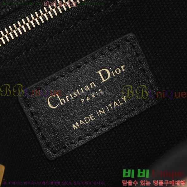 # Ʈ  Ʈ  M585581-101- 470롽
