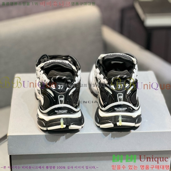 �߷��þư� 7.5 Demna ����Ŀ�� 4BL599041-9