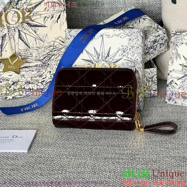 # ī Ʈ   S5032-403