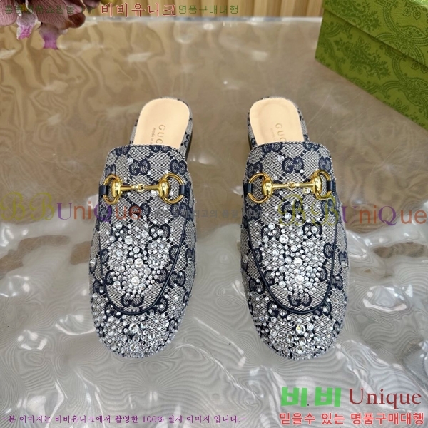    Ŭ  GU248255-7