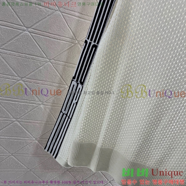   Ƽ DOI294233-9