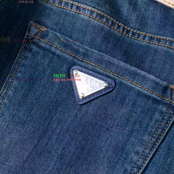   û 11LFD252121-4