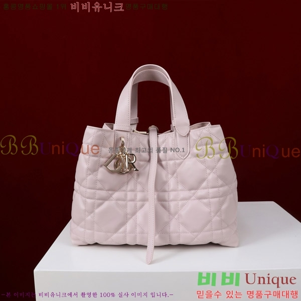 #  ̵  M2821-159