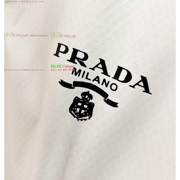   Ŷ PA208024492-1