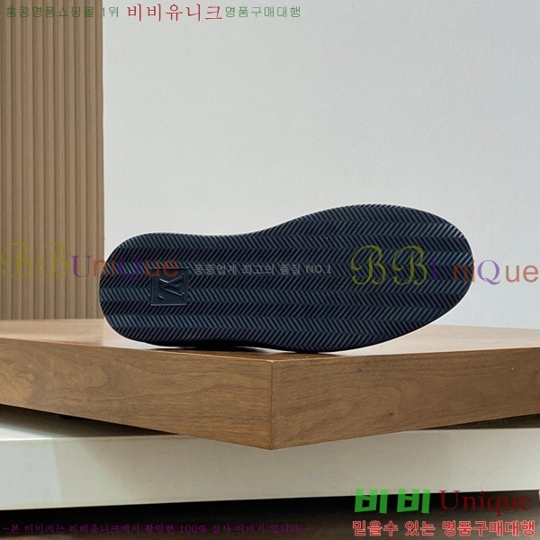 ���� ���̺��� ����Ŀ�� 40LV47521427-2