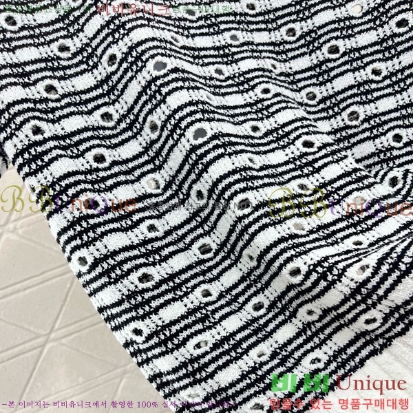  *   Ƽ CH4305540-15