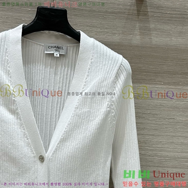   ǽ CHA51342-3