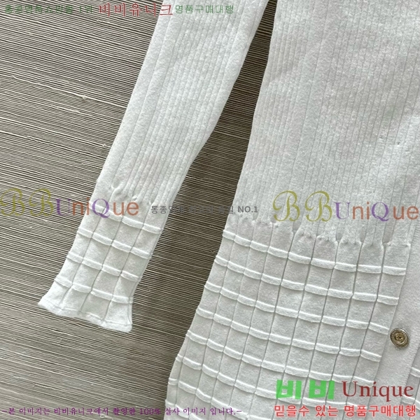   ǽ CHA51342-3