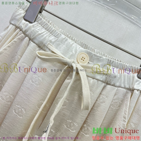    C1H419009-4