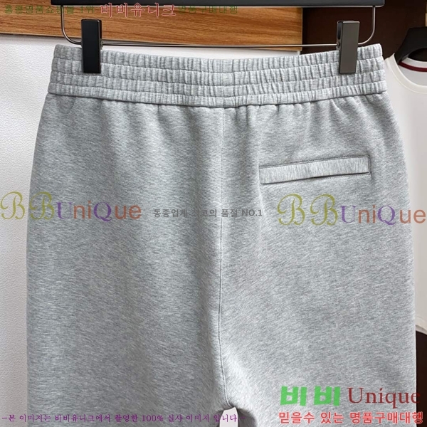   ݹ GV2631587-2