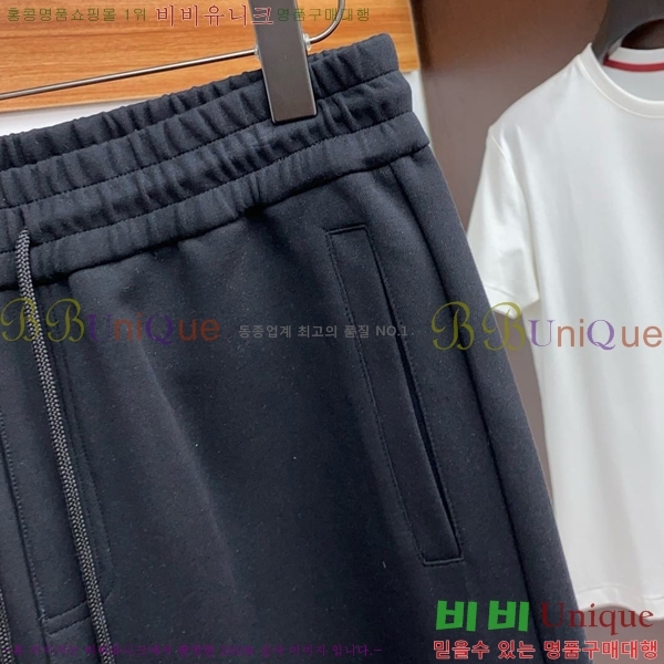  ݹ GV2631587-4