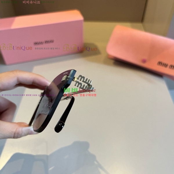 �̿�̿� ���۶� M2456576-1