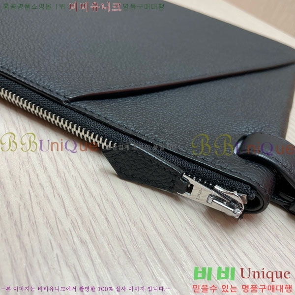 ޽ Ŭġ HE509072-3
