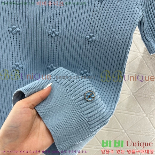  *   Ƽ CH4305540-9