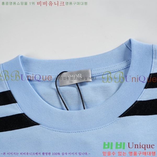    Ƽ D31082154