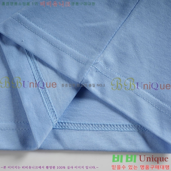    Ƽ D31082154