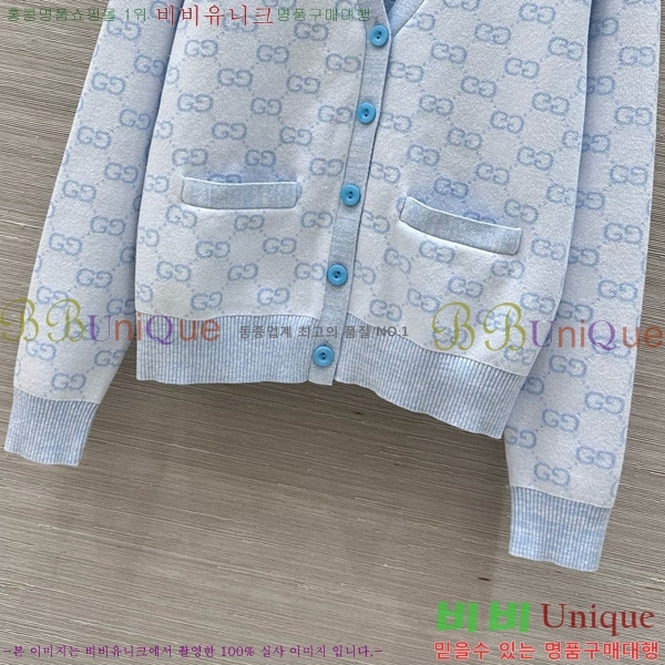    G24127790-8