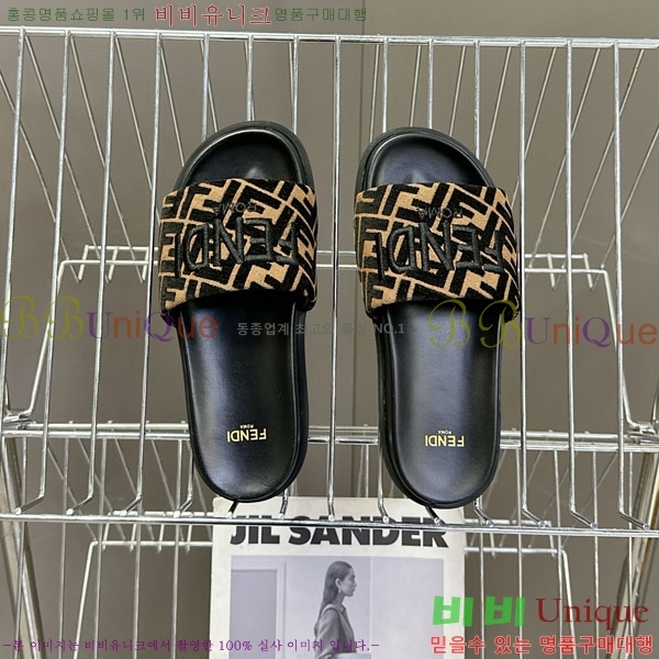    F8568805