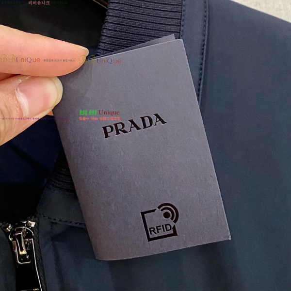   Ŷ PA208024520-1