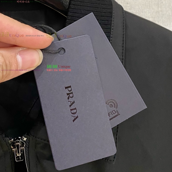   Ŷ PA208024520-2