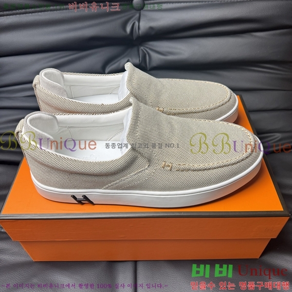  ޽  HR59589-4