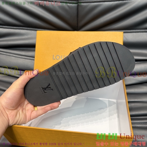  ̺ / L892095-5