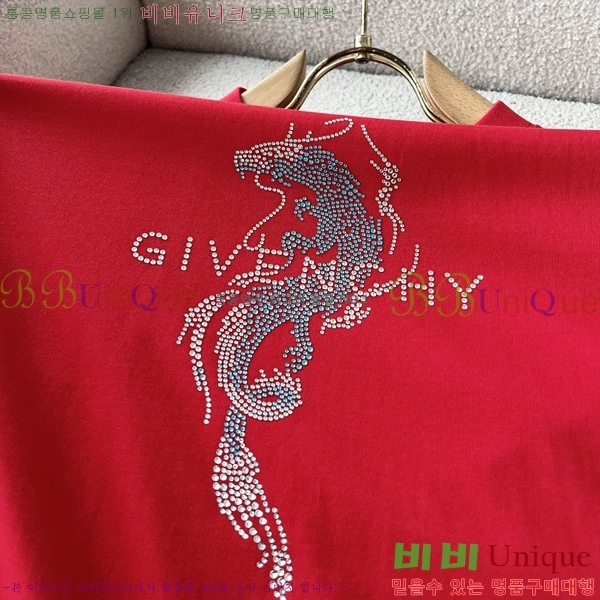   Ƽ  GV98670-2