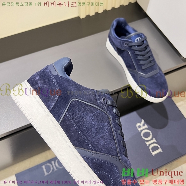   Ŀ DR974925-4