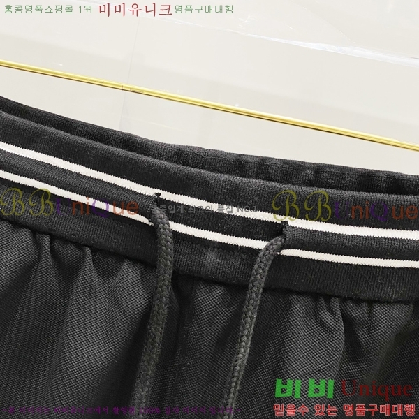   ݹ P97401-4