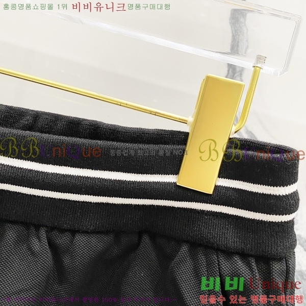   ݹ P97401-4