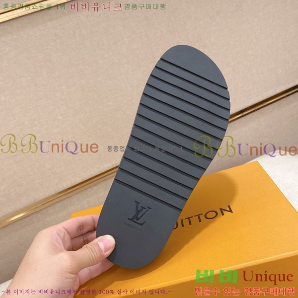  ̺ / L892104-5