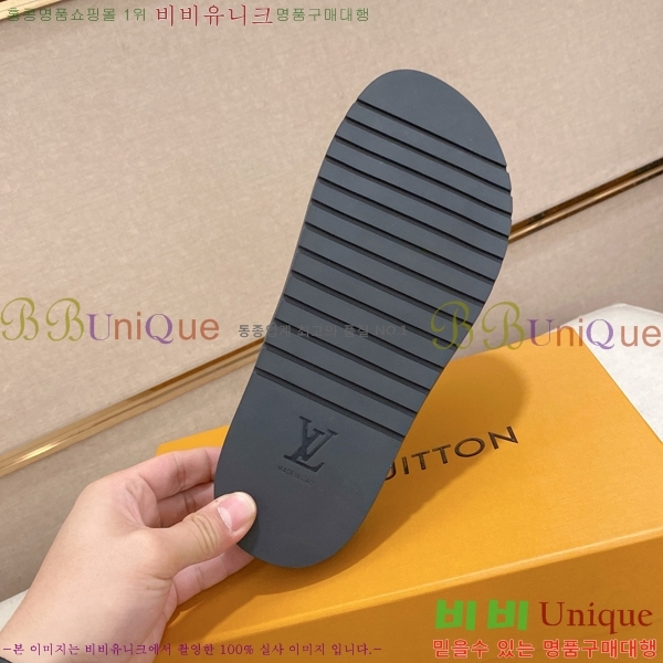 ̺ / L892104-4