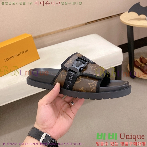  ̺ / L892104-4