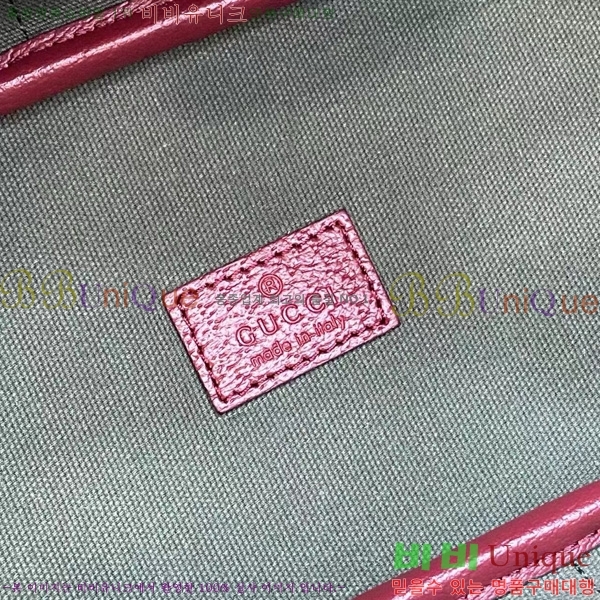 # ǵ GG   836872-102