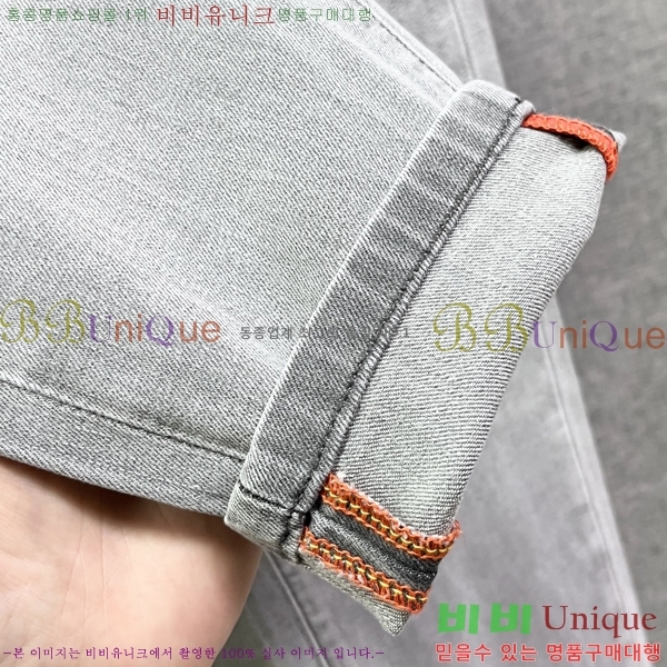  ü û VE2522465