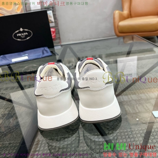   Ŀ 2PA678001-3
