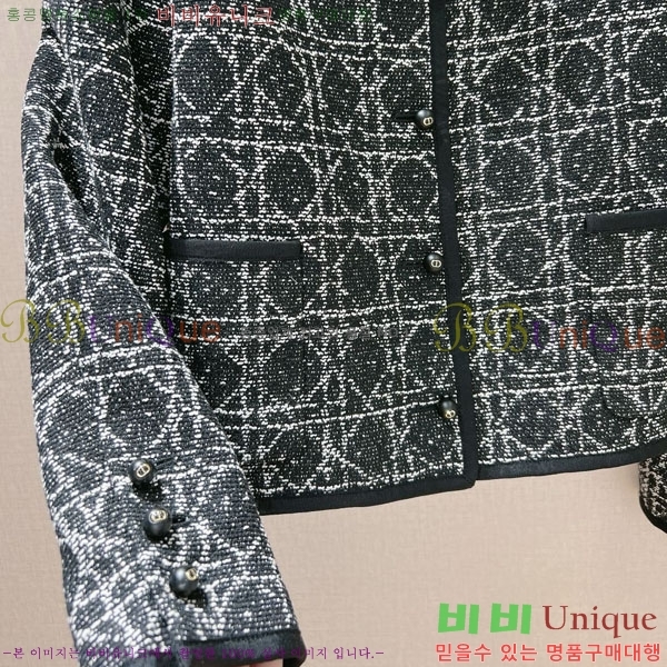    DOI1121066-8