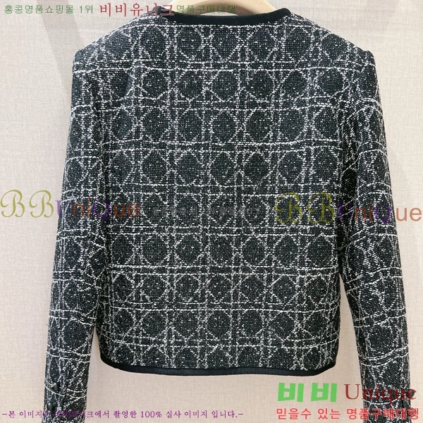    DOI1121066-8