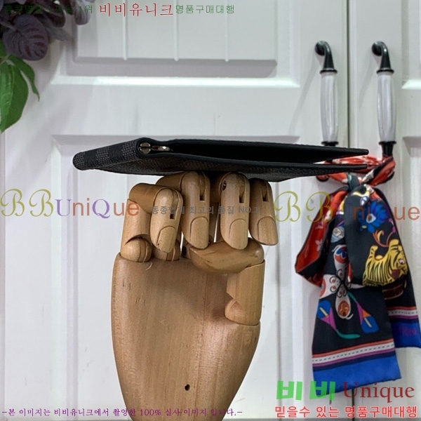 #̺ ӴŬ N61000-106