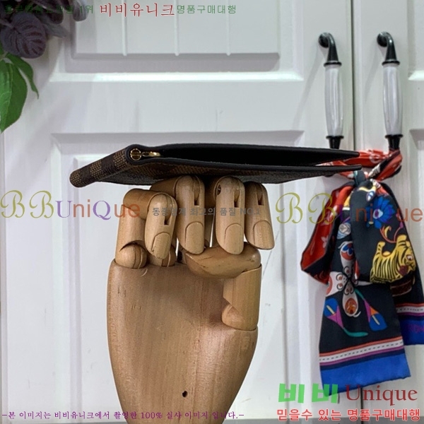 #̺ ӴŬ N61000-107