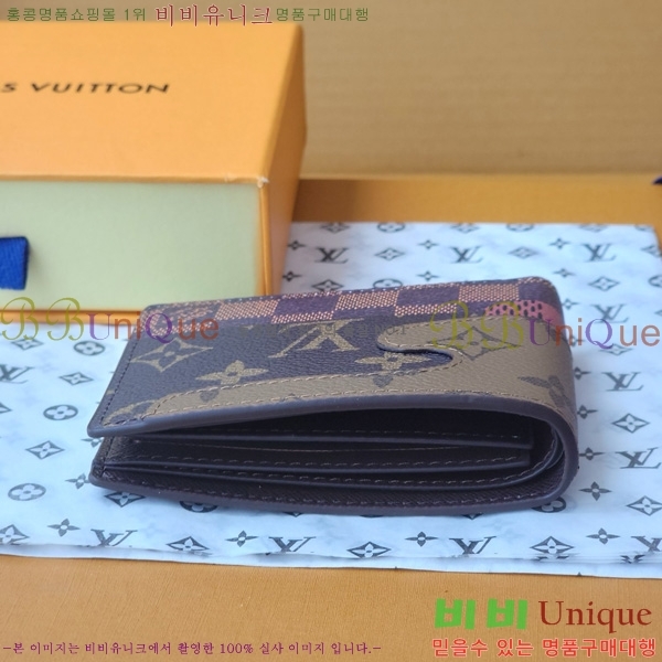 #̺   M26012-1