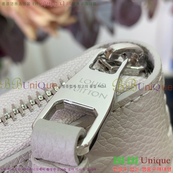 #̺   M13825-100
